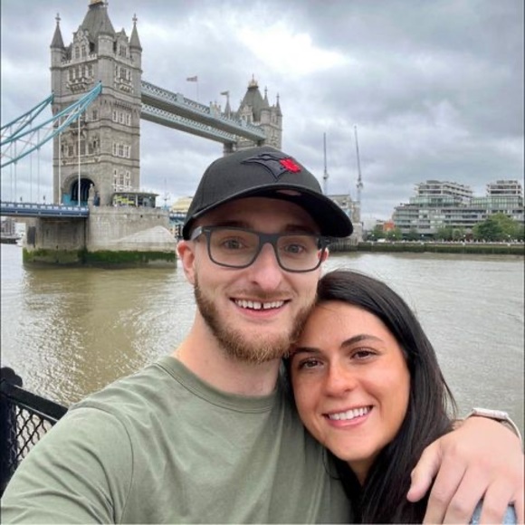 Meet your Posher, Jessica - Picture 1 of 1